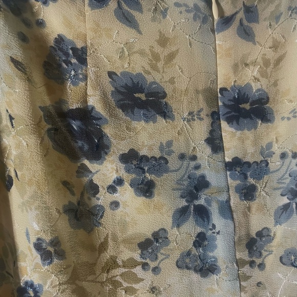 Vintage Flower Skirt Small (7) - Picture 3 of 3